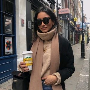 Meet your Posher, Martha